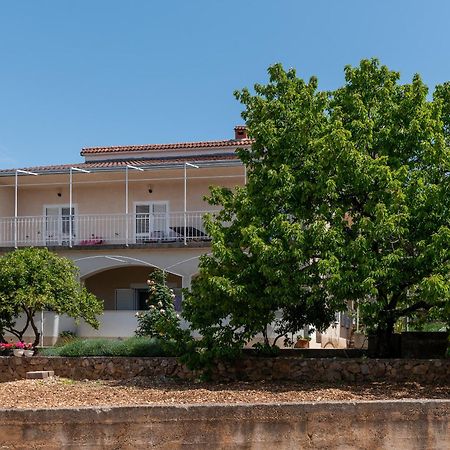 טרוגיר Apartments Fani מראה חיצוני תמונה