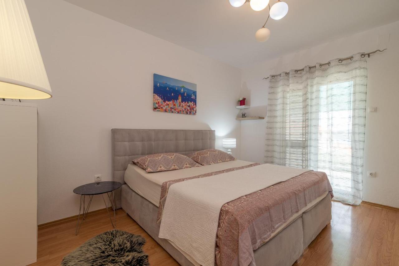 טרוגיר Apartments Fani מראה חיצוני תמונה