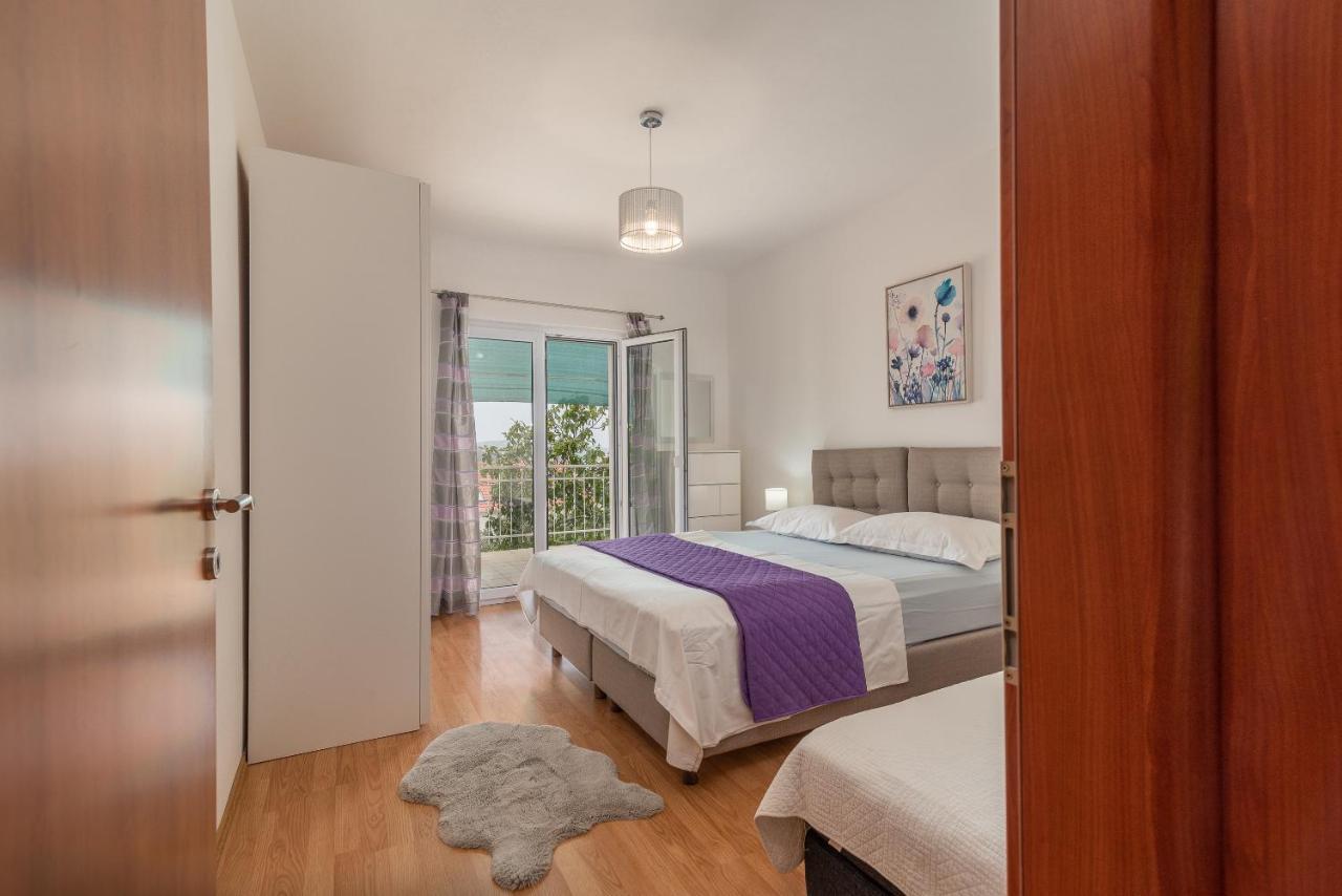 טרוגיר Apartments Fani מראה חיצוני תמונה