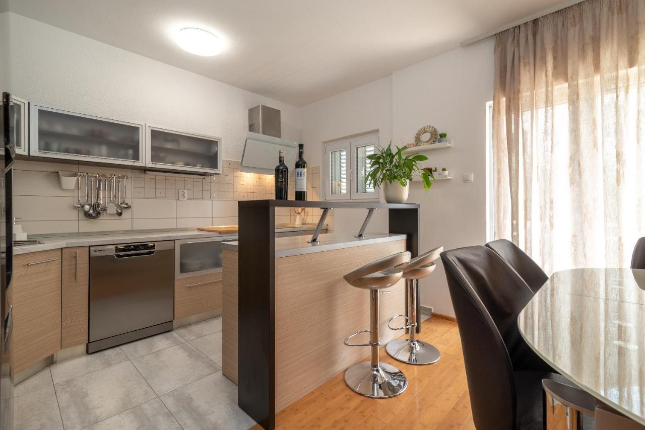 טרוגיר Apartments Fani מראה חיצוני תמונה
