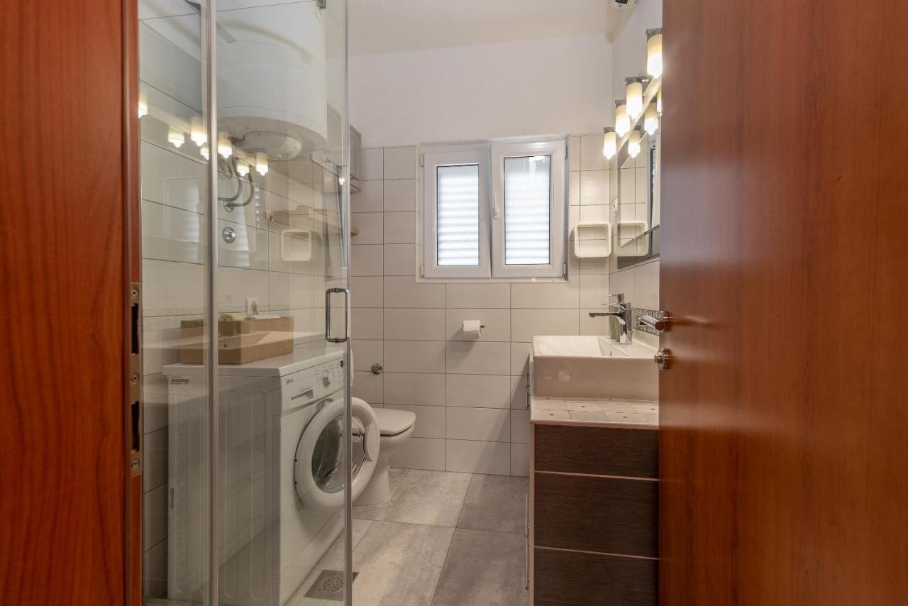 טרוגיר Apartments Fani מראה חיצוני תמונה